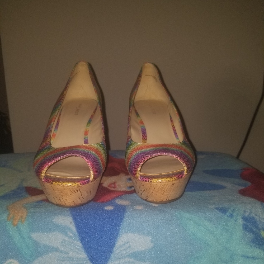Fun Open toe wedges - Picture 2 of 2